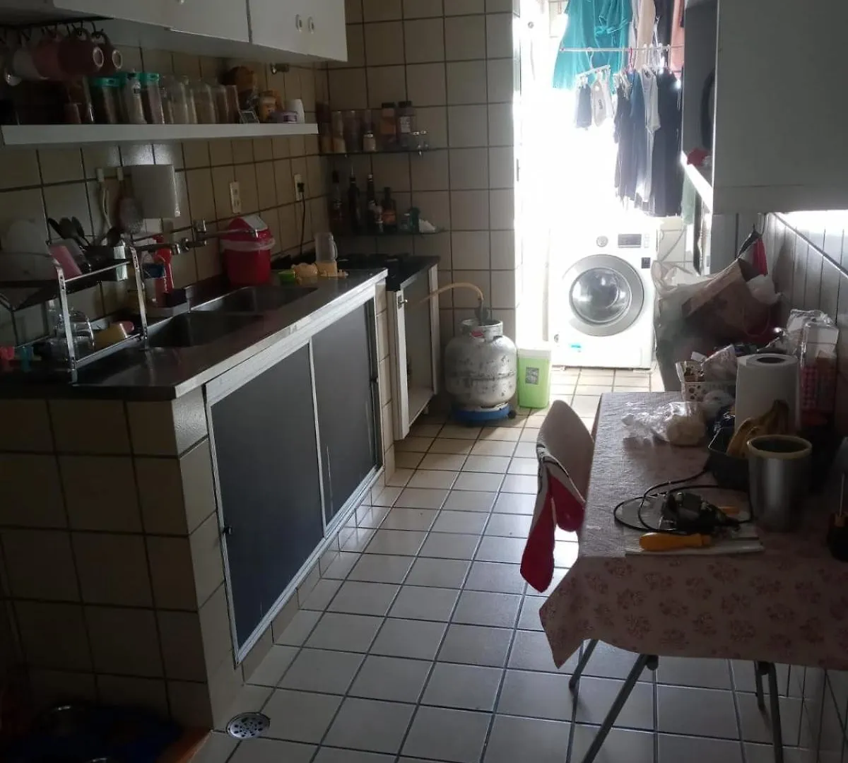 Suite E Quartos -1 Suite Com Banheiro Privativo - 2 Quartos Triplos - Banheiro Social Recife Quarto em Acomodações Particulares